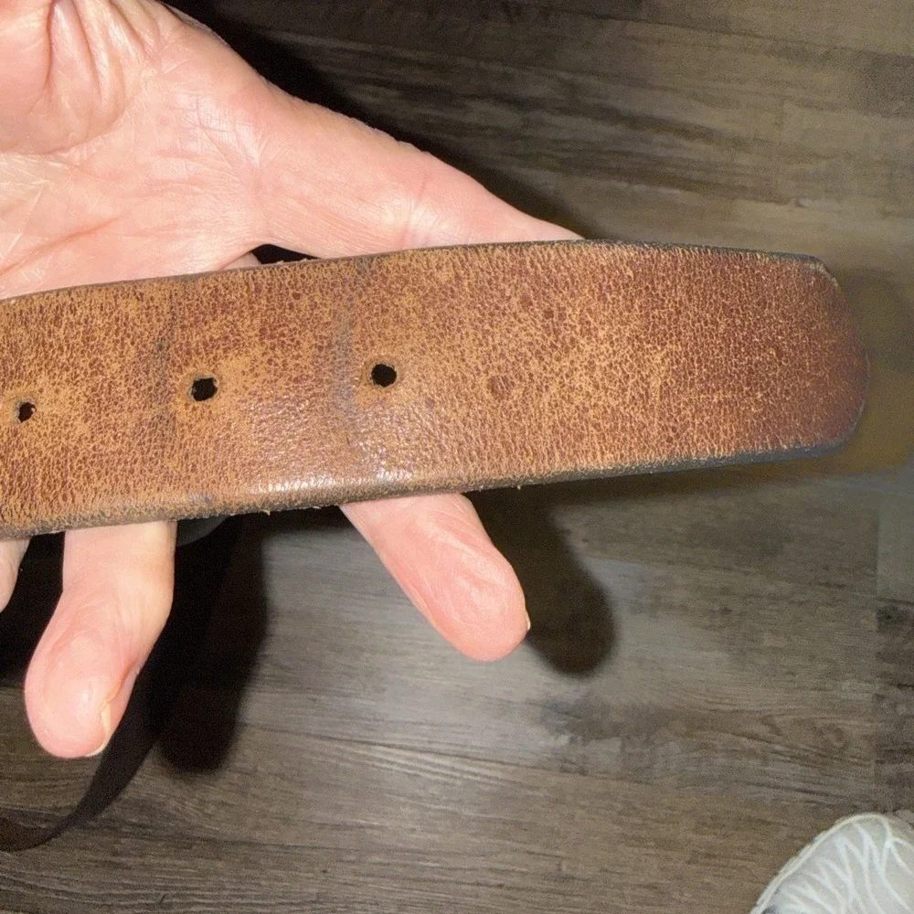 Women's EDDIE BAUER Classic Brown Leather Belt MEDIUM (33-37